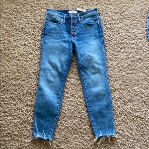 Petite 10” High-Rise Skinny Jeans in Cordova